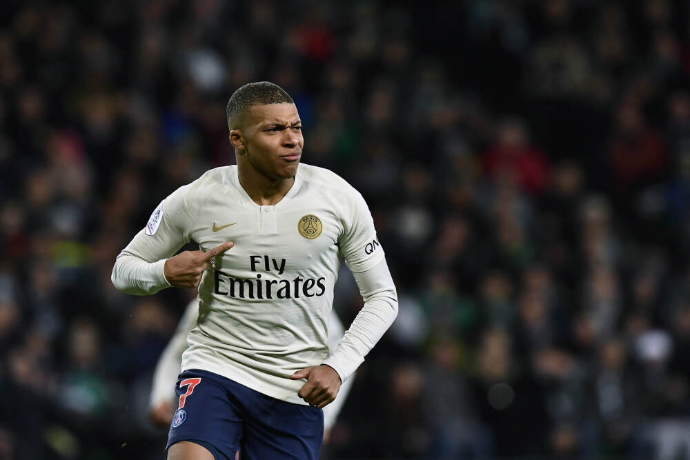 记录报：本菲卡冬窗不放普雷斯蒂亚尼和施耶尔德鲁普，除非签新援